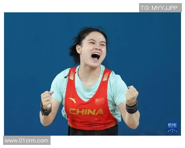 桂阳妹子罗诗芳带伤连任举重冠军，五届老将张亮领衔湖南赛艇摘银-湘遇十五运会